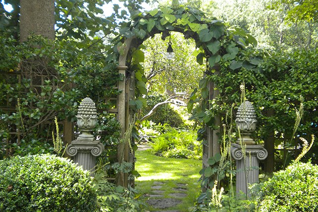 Garden of Phillis Warden : Garden Directory : The Garden Conservancy